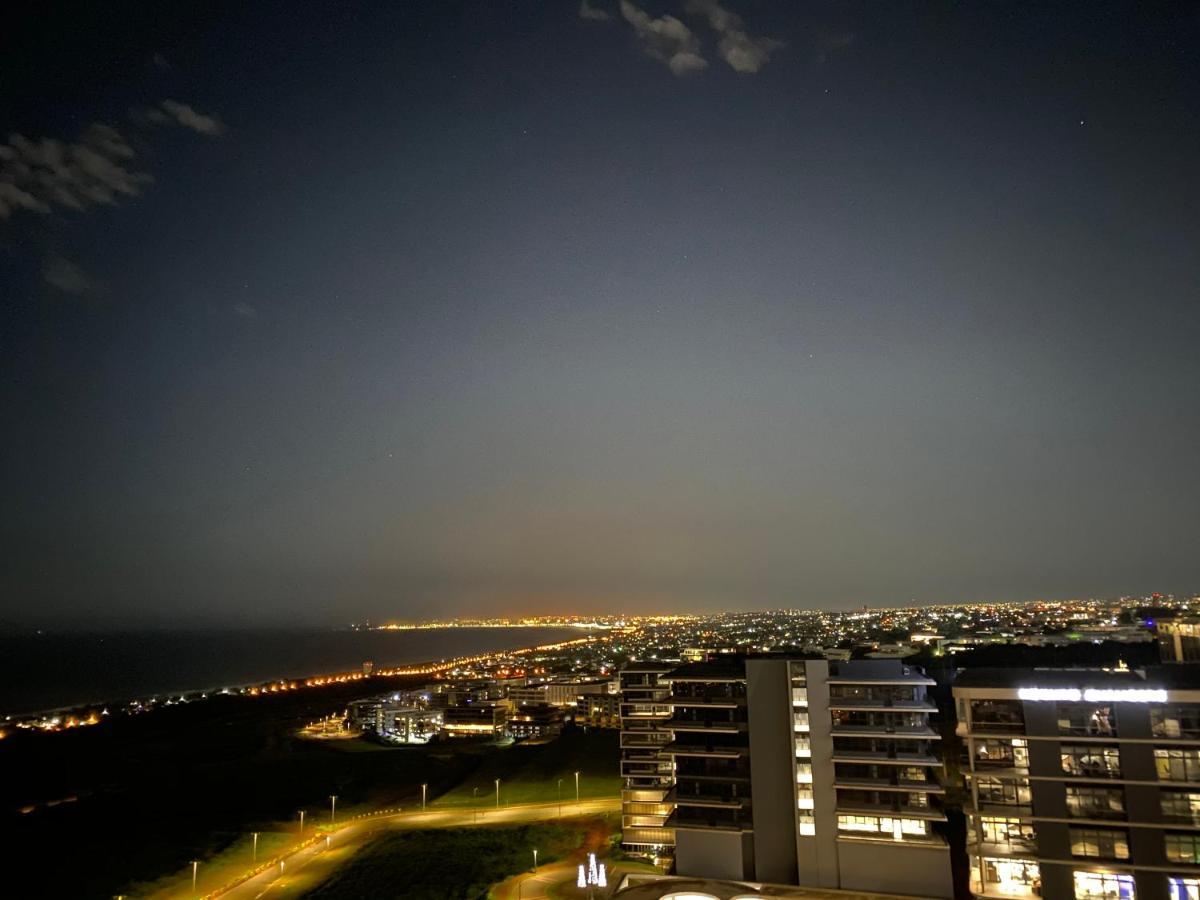 Appartamento Umhlanga Arch 10Th Floor- Sea Views! Durban Esterno foto